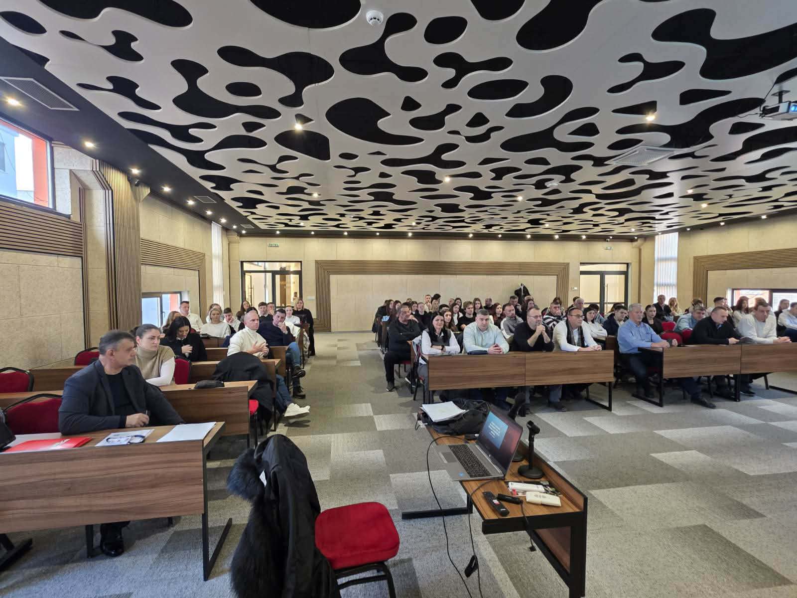 2893e057 c64c 4b38 a4f6 b855b72143f6